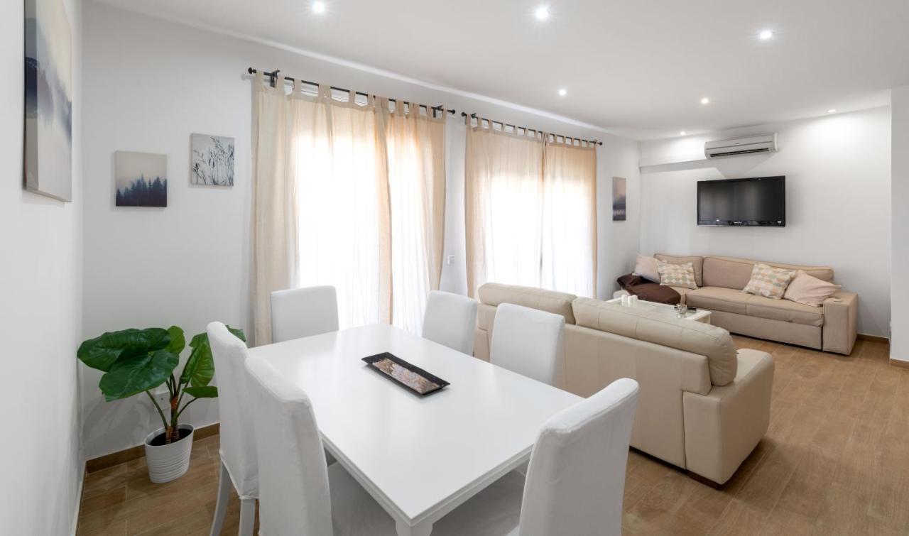Maka Beach Apartment V Castelldefels Ngoại thất bức ảnh