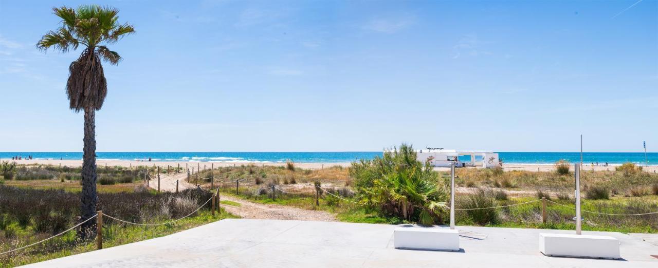 Maka Beach Apartment V Castelldefels Ngoại thất bức ảnh
